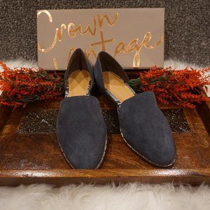 Crown Vintage blue flats